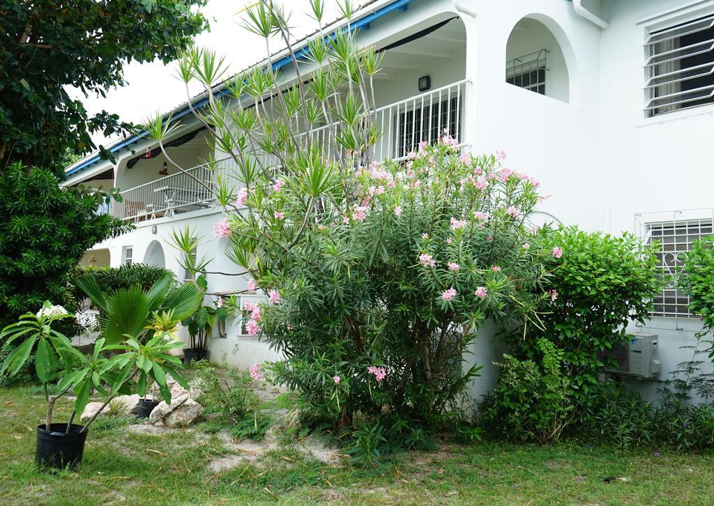 Koolbaai Lagoon Marina Apartments מראה חיצוני תמונה
