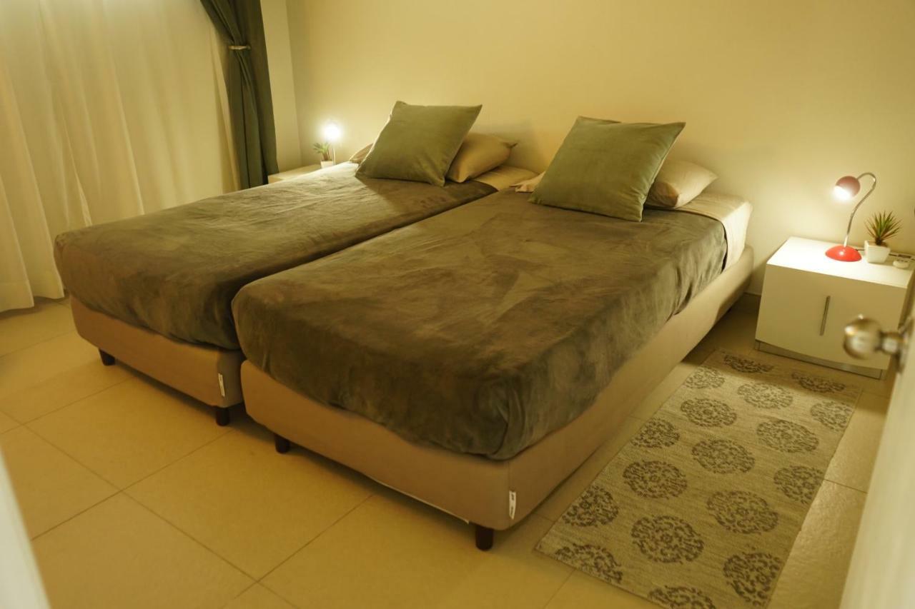 Koolbaai Lagoon Marina Apartments מראה חיצוני תמונה